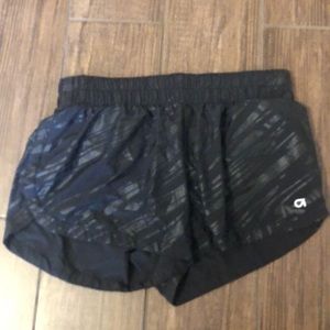 Black gap fit workout shorts
